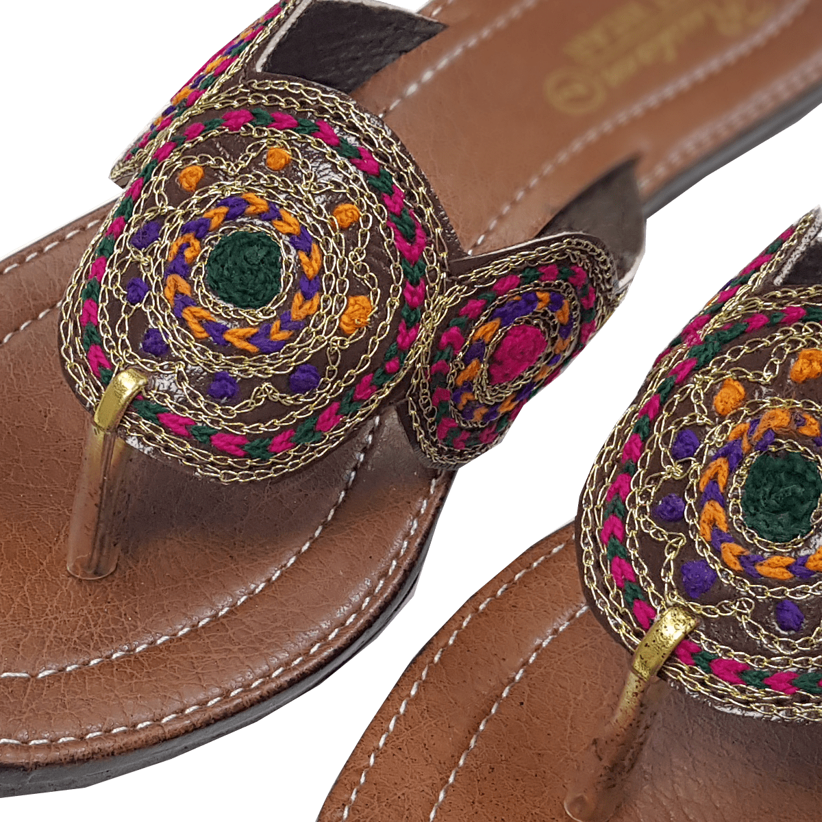 Pakistani Ladies Kolhapuri Leather Handmade Chappal / Sandal RD6