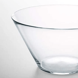 Serving bowl made of clear glass